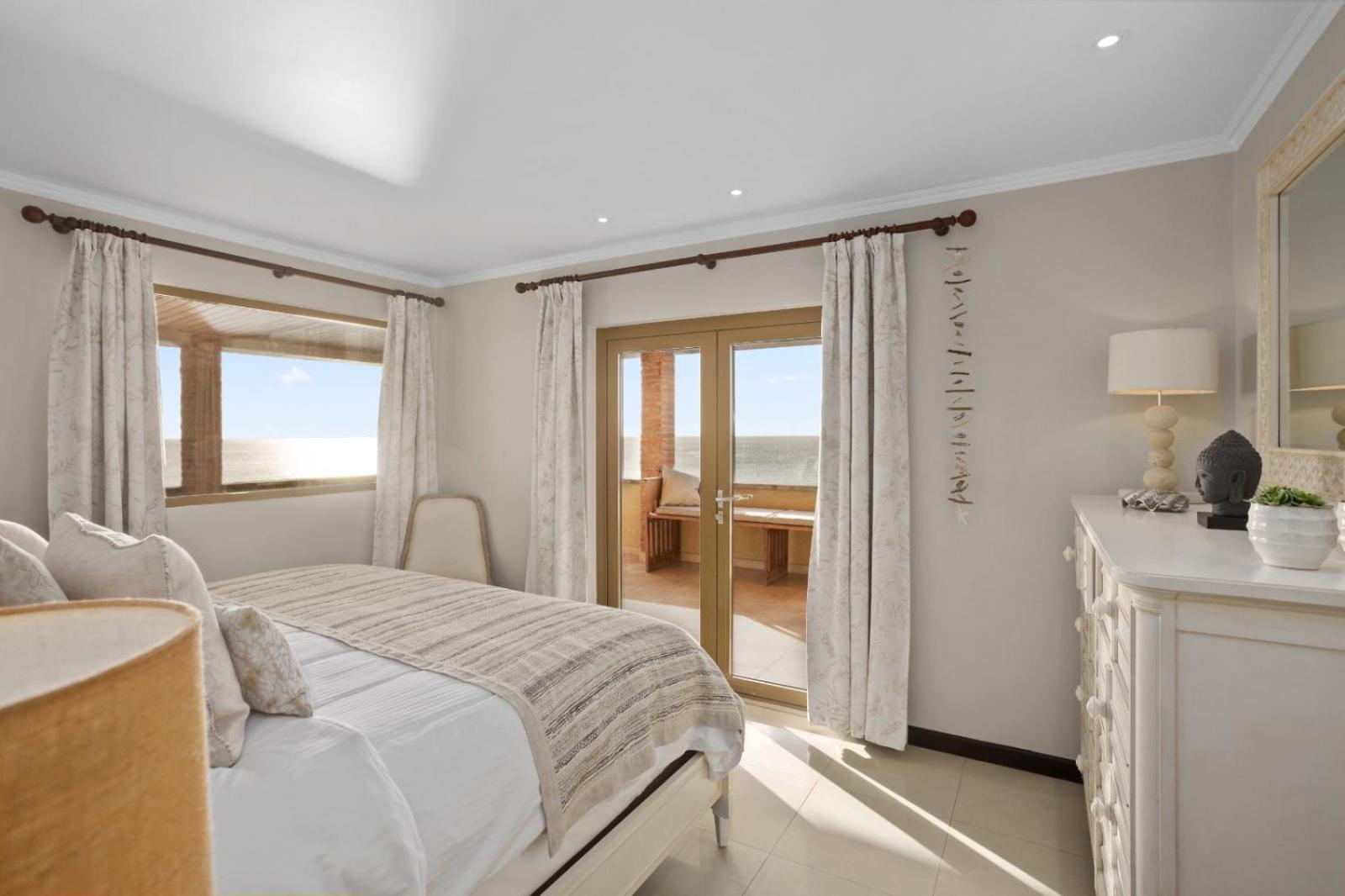 The Bellafonte - Luxury Oceanfront Hotel Kralendijk Extérieur photo
